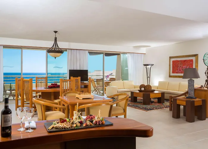 Gr Solaris Lighthouse Resort